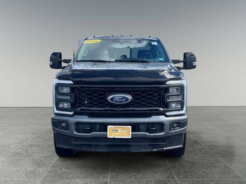 Certified 2024 Ford F250 Lariat w/ Sport Appearance Package image 8