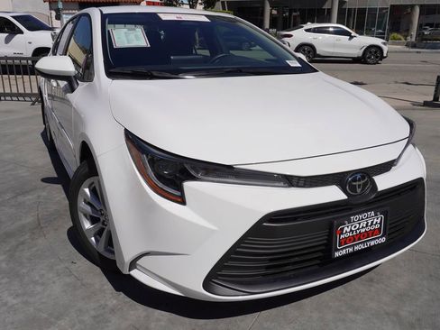 Certified 2026 Toyota Corolla LE w/ LE Premium Package image 2
