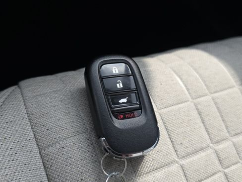 Used 2023 Honda HR-V LX image 32