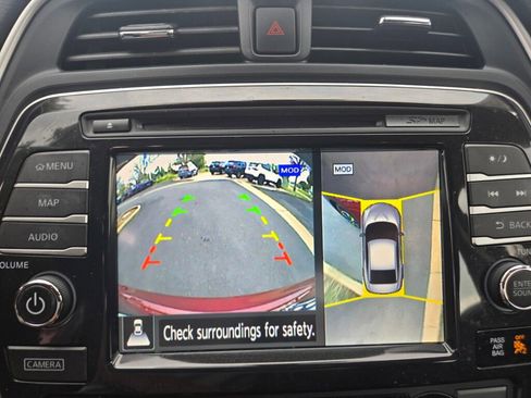 Used 2017 Nissan Maxima Platinum image 13