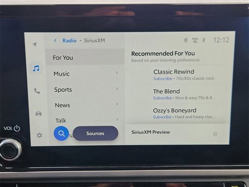 Used 2025 Toyota Camry SE image 14