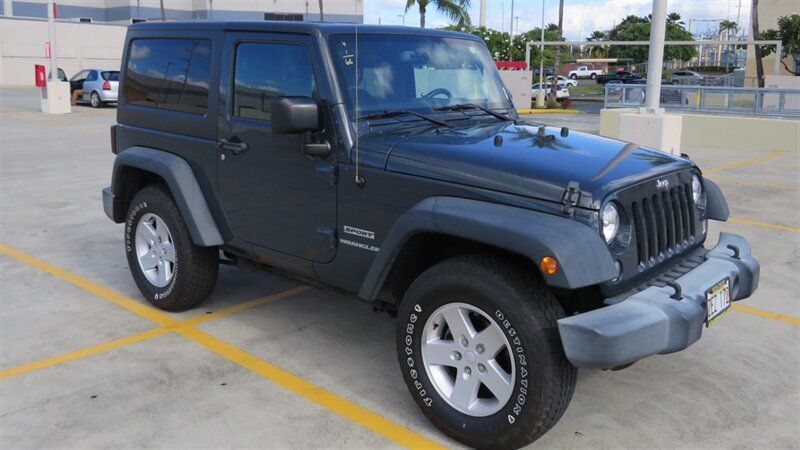 Used 2017 Jeep Wrangler Sport w/ Quick Order Package 24S AWD/4WD image 6