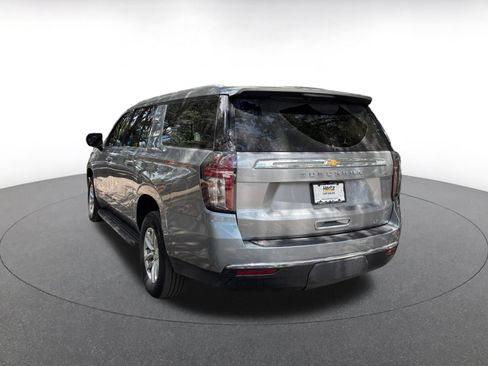 Used 2024 Chevrolet Suburban LT AWD/4WD image 7
