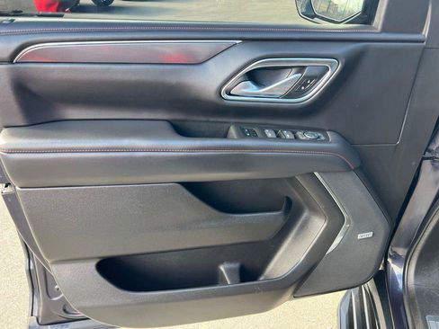 Used 2022 Chevrolet Tahoe RST w/ Luxury Package image 14