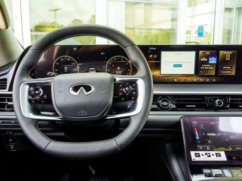 New 2026 INFINITI QX80 Pure AWD/4WD image 16