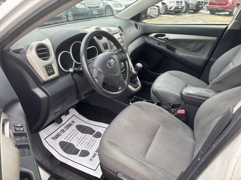 Used 2009 Toyota Matrix image 11