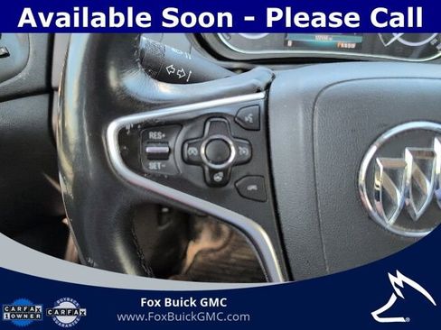 Used 2016 Buick Regal Premium image 12