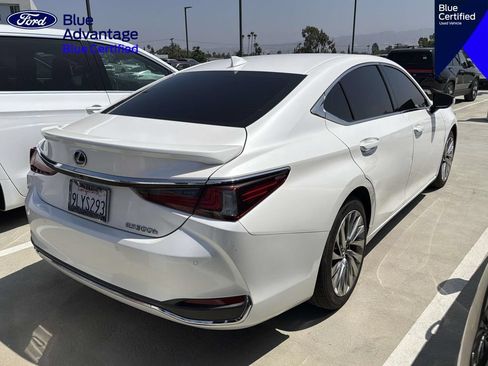 Used 2021 Lexus ES 300h w/ Luxury Package FWD image 22