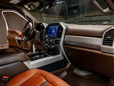 Used 2022 Ford F350 King Ranch w/ King Ranch Ultimate Package image 15
