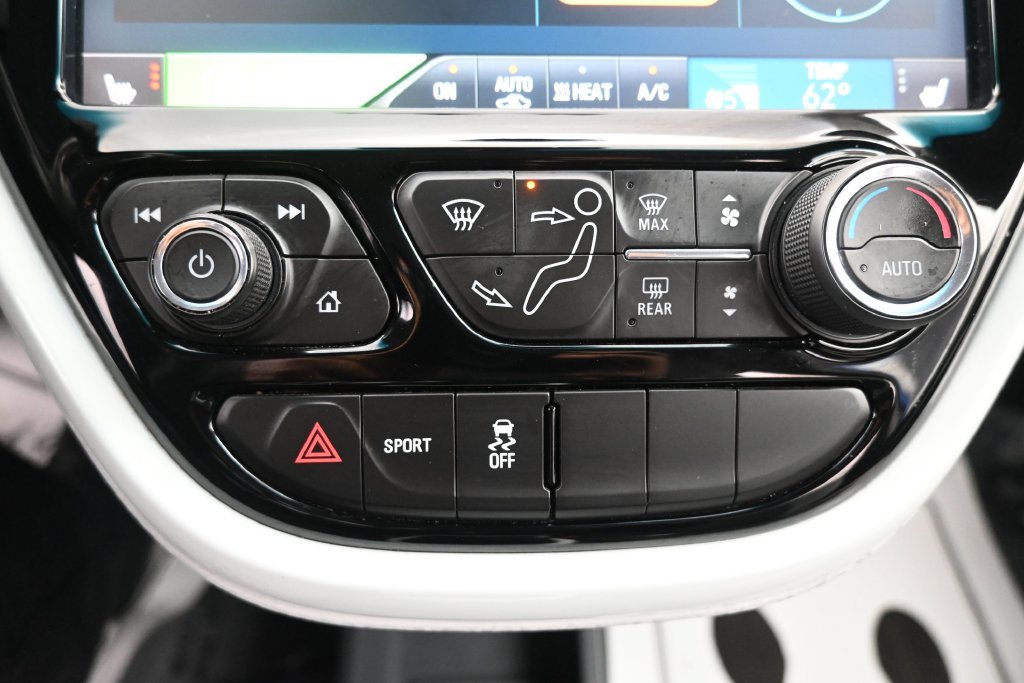 Used 2021 Chevrolet Bolt LT FWD image 14
