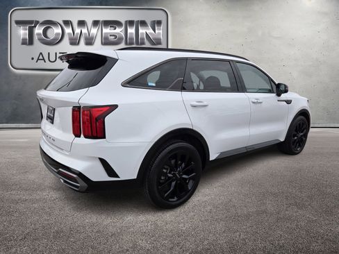 Used 2022 Kia Sorento SX image 5