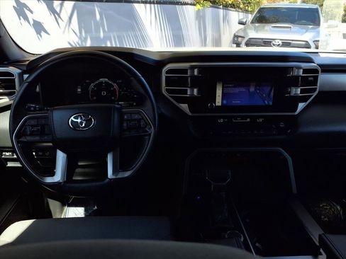 Certified 2025 Toyota Sequoia SR5 image 20