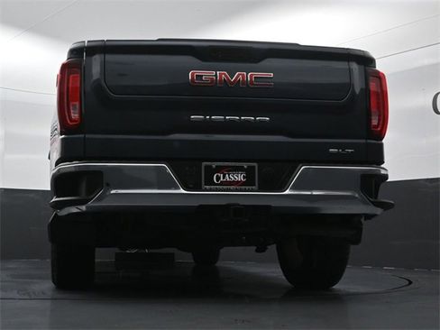 Used 2022 GMC Sierra 1500 SLT image 30