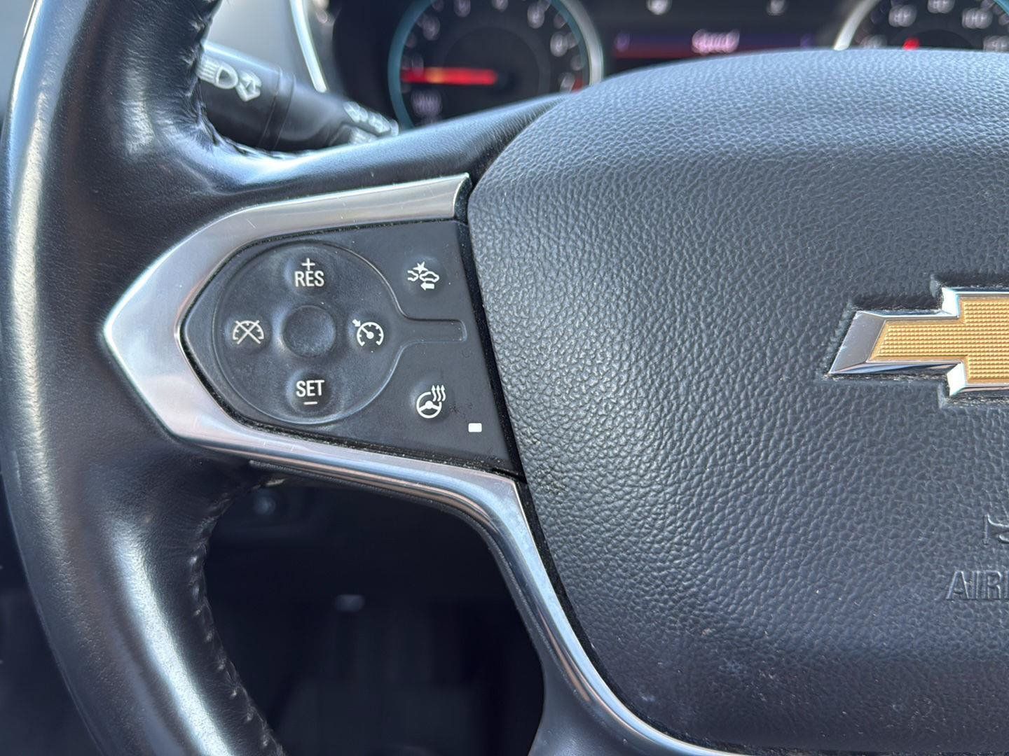 Used 2021 Chevrolet Traverse LT w/ LPO, Floor Liner Package AWD/4WD image 14