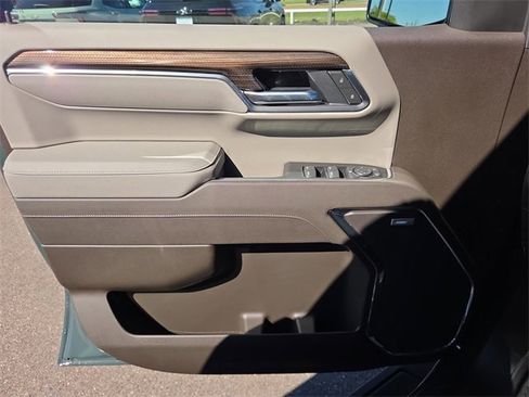 New 2026 Chevrolet Silverado 1500 LT Trail Boss w/ Safety Package image 17