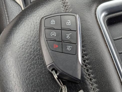 Used 2023 GMC Yukon Denali image 32