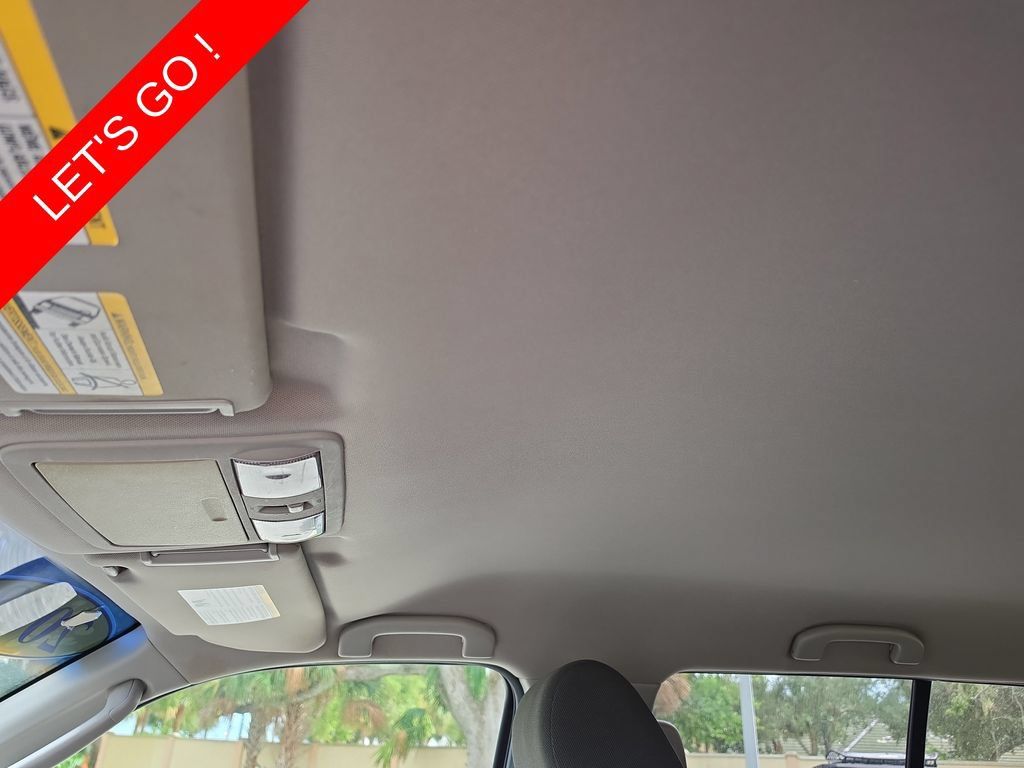 Used 2008 Nissan Pathfinder S RWD image 26