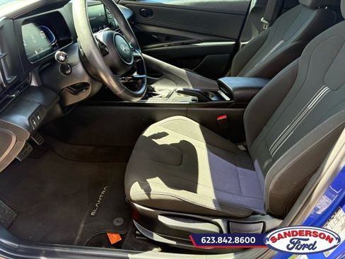 Used 2025 Hyundai Elantra Sport FWD image 15