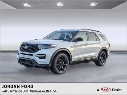 Used 2024 Ford Explorer ST-Line w/ Class IV Trailer Tow Package