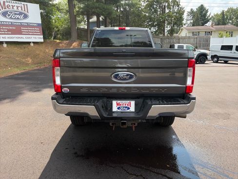 Used 2019 Ford F250 XL w/ XL Value Package AWD/4WD image 5