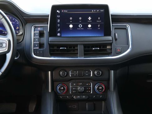 Used 2024 Chevrolet Tahoe LT image 16