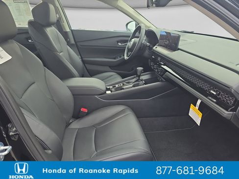 New 2026 Honda Accord EX-L image 17