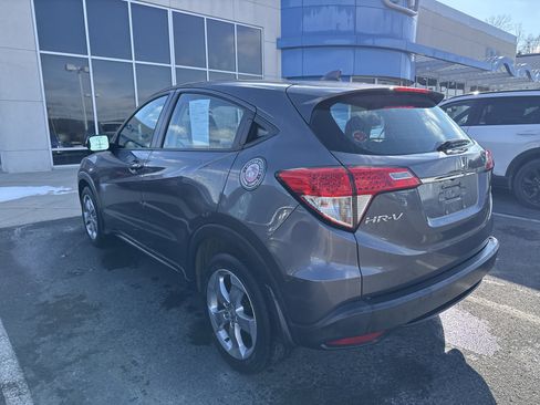Used 2019 Honda HR-V LX image 5