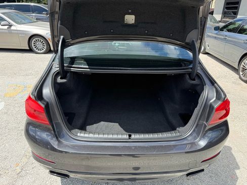 Used 2018 BMW 540i image 19
