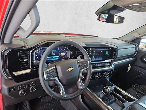 New 2026 Chevrolet Silverado 1500 LT AWD/4WD image 3