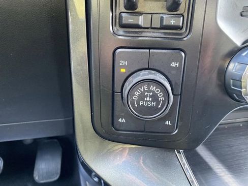 Certified 2023 Ford F150 Lariat w/ Equipment Group 502A High image 22