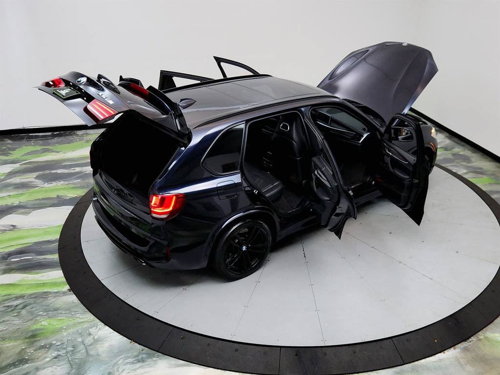 Used 2018 BMW X5 M w/ Executive Package AWD/4WD image 38