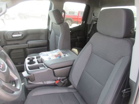 New 2026 GMC Sierra 1500 Pro image 12