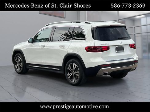 Certified 2026 Mercedes-Benz GLB 250 4MATIC image 3