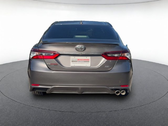 Used 2022 Toyota Camry SE w/ Convenience Package FWD image 5