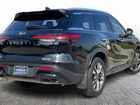 Certified 2025 INFINITI QX60 Luxe image 9