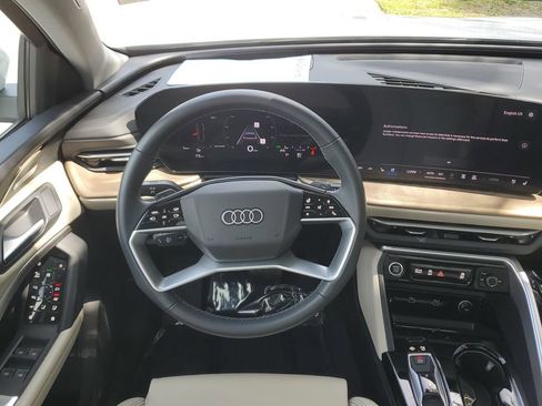 Certified 2025 Audi Q5 Premium Plus w/ Premium Plus AWD/4WD image 20