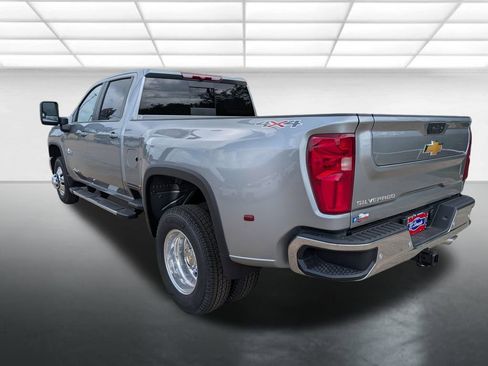 New 2026 Chevrolet Silverado 3500 LT w/ Texas Edition AWD/4WD image 2