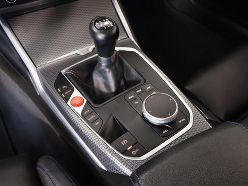 Used 2023 BMW M2 w/ Lighting Package RWD image 9