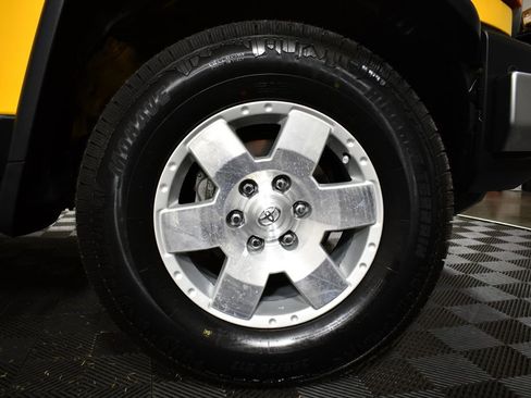 Used 2007 Toyota FJ Cruiser 4WD image 46