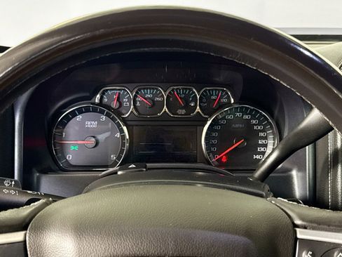 Used 2018 GMC Sierra 2500 SLT w/ Duramax Plus Package image 12