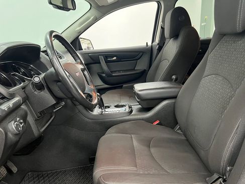 Used 2016 GMC Acadia SLE FWD image 14