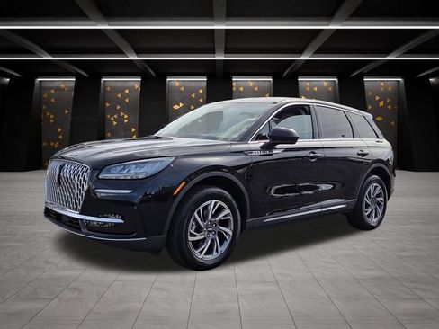 Used 2023 Lincoln Corsair FWD image 6