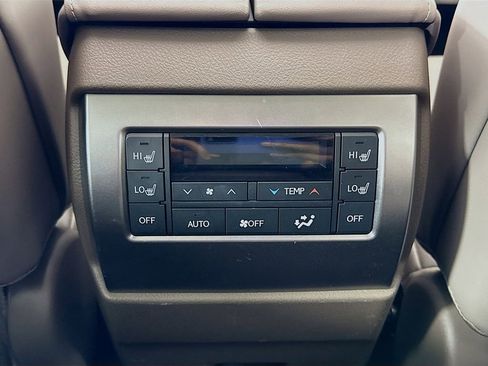 Certified 2023 Lexus GX 460 Premium image 27