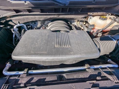 Used 2022 Chevrolet Silverado 1500 ZR2 w/ Technology Package image 28