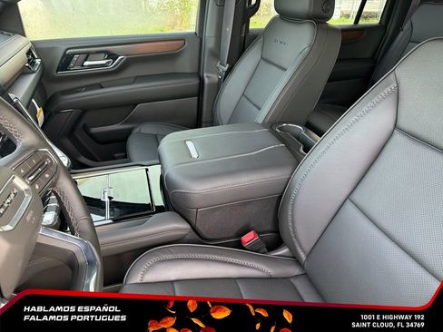 New 2026 GMC Yukon XL Denali w/ Sun & Power Step Package AWD/4WD image 25
