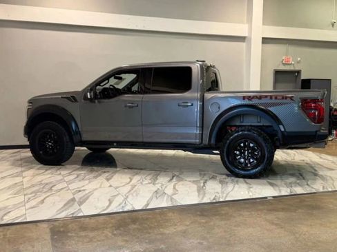 Used 2024 Ford F150 Raptor AWD/4WD image 9