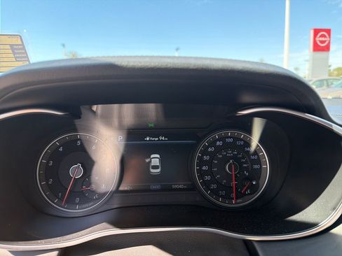 Used 2019 Genesis G70 3.3T Advanced w/ Prestige Package image 27