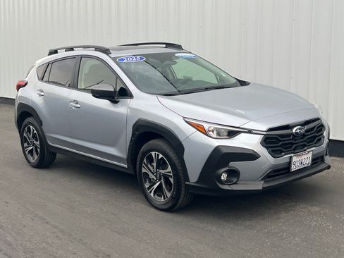 Used 2025 Subaru Crosstrek 2.5i Premium AWD/4WD image 8