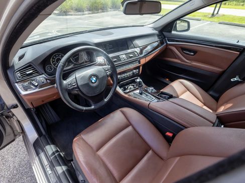Used 2011 BMW 535i Sedan RWD image 5