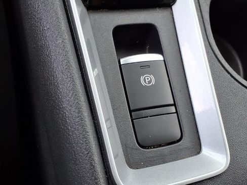 Used 2025 Nissan Altima 2.5 SV AWD/4WD image 20